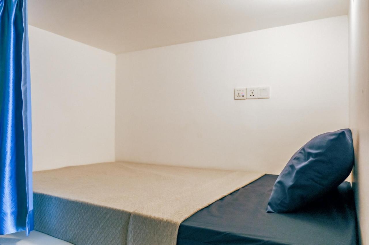 Queentown Hostel Σιέμ Ρέαπ Εξωτερικό φωτογραφία